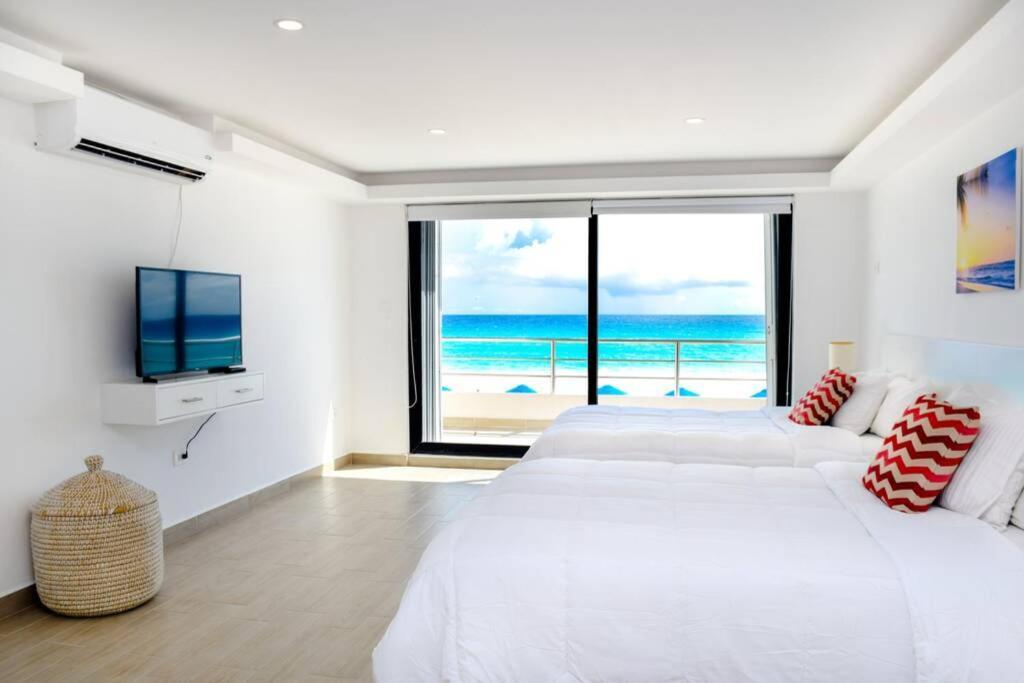 Villas Marlin 108, A Pie De Playa, Albercas, Jacuzi, Ubicacion Inmejorable Cancún Extérieur photo