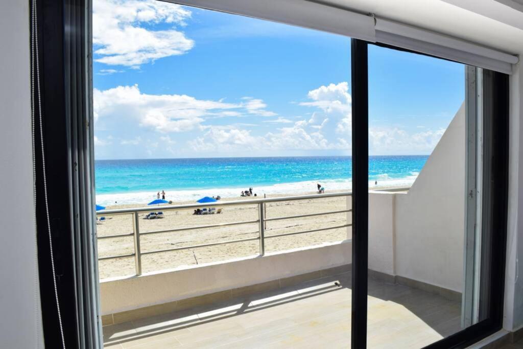 Villas Marlin 108, A Pie De Playa, Albercas, Jacuzi, Ubicacion Inmejorable Cancún Extérieur photo